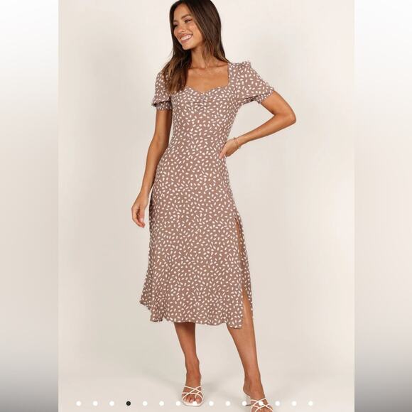 Petal & Pup FRANKLIN DRESS Short Sleeve Midi - MOCHA Size 0/XS NWT - Picture 2 of 9